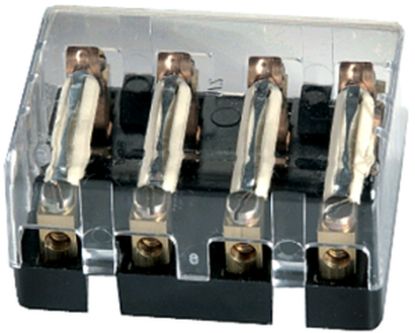 Fuse Holder 4 x 8A kruviühendu