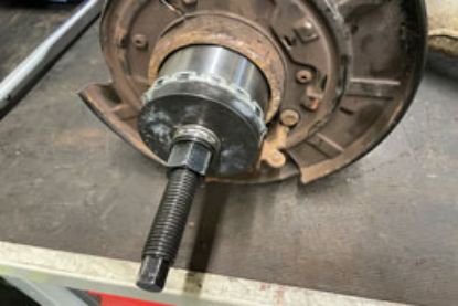 Mounting Kit, wheel bearing Tagarattalaagri hoolduskomplekt Mercedes-Benz Vian