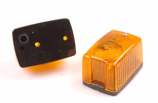 Direction Indicator VOLVO - 1 437 864 0 - E1 42763