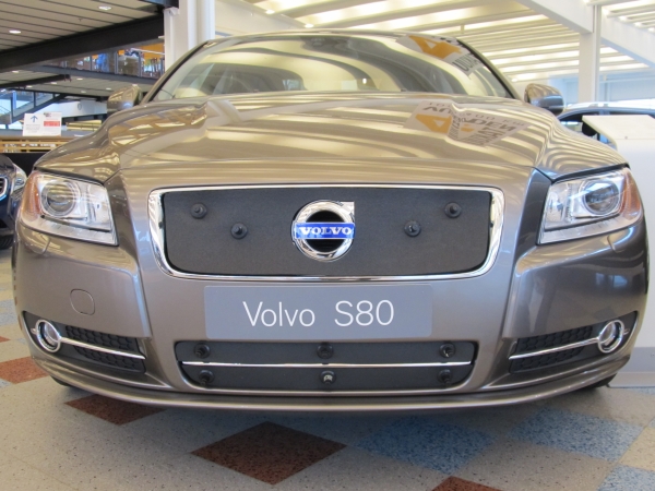 Trim/Protective Strip, radiator grille Volvo S80 2008-
