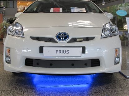 Trim/Protective Strip, radiator grille Toyota Prius 2009-
