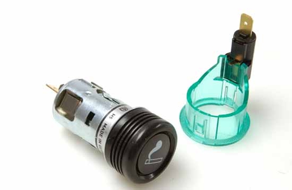 Cigarette Lighter Sigaretisüütaja 24V, valgustus