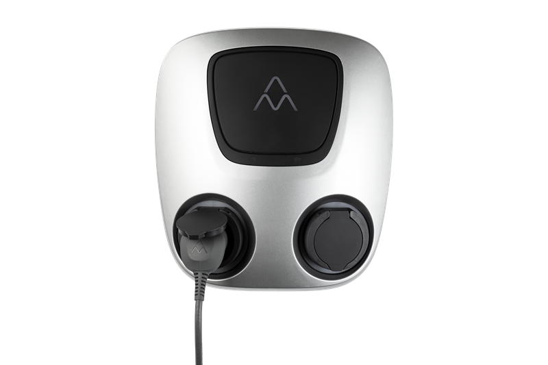 Charging station, electric vehicle 