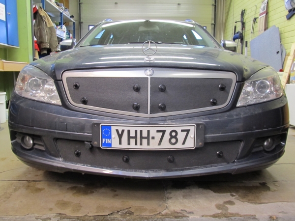 Trim/Protective Strip, radiator grille MB C 2007-2011, Classic/Elegance