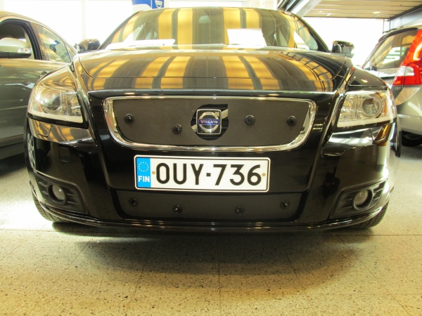 Trim/Protective Strip, radiator grille Volvo V50 2011-2012 (osaliselt suletud iluvõre)