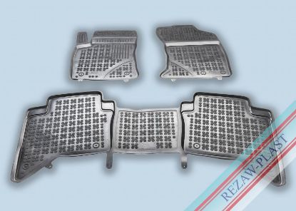 Non-skid Inset Mat Toyota Hilux 15-
