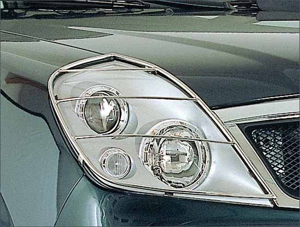 Grille, rotating beacon SsangYong REXTON 03+05 ESI.