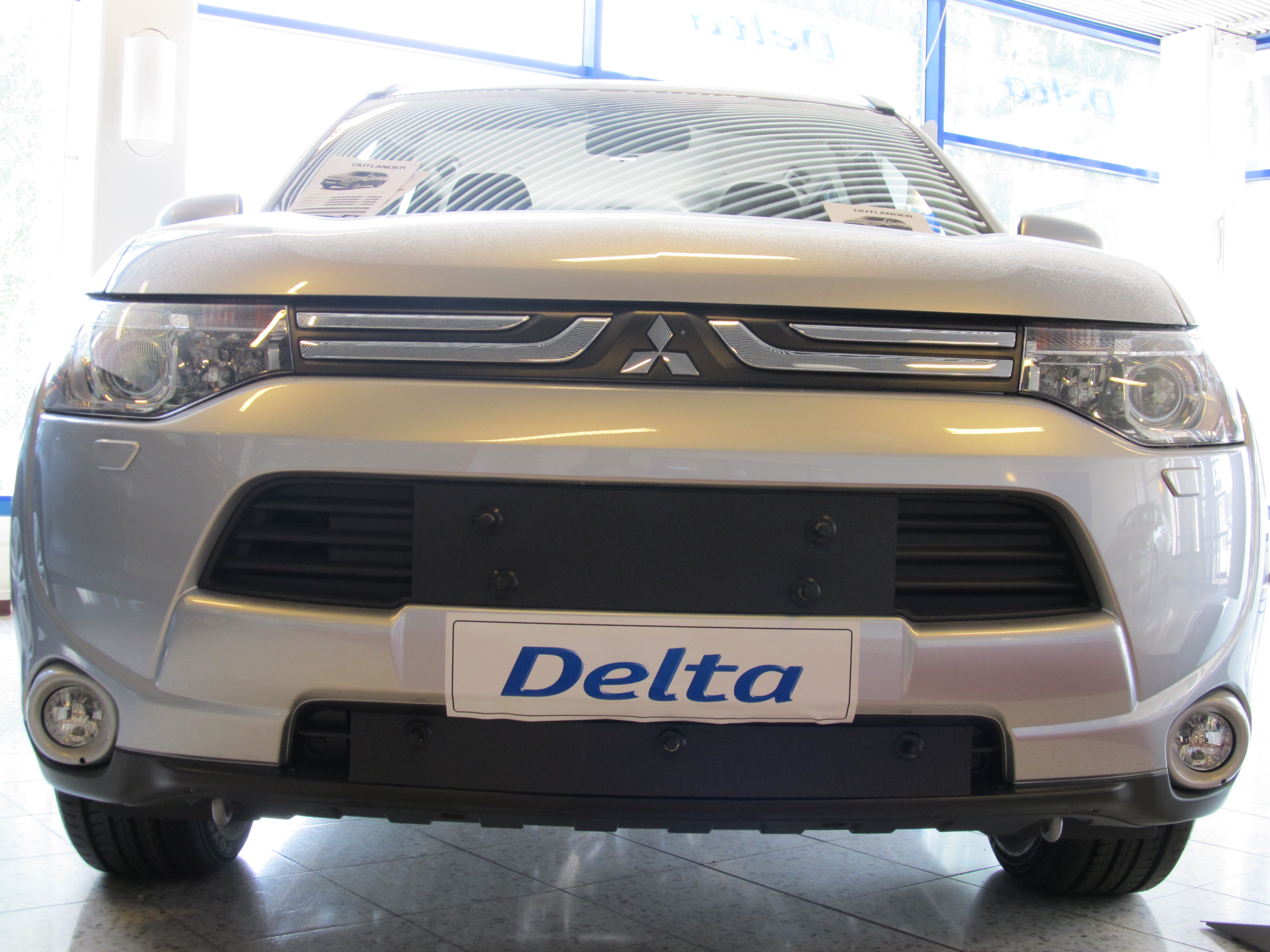 Trim/Protective Strip, radiator grille Mitsubishi Outlander 2013-