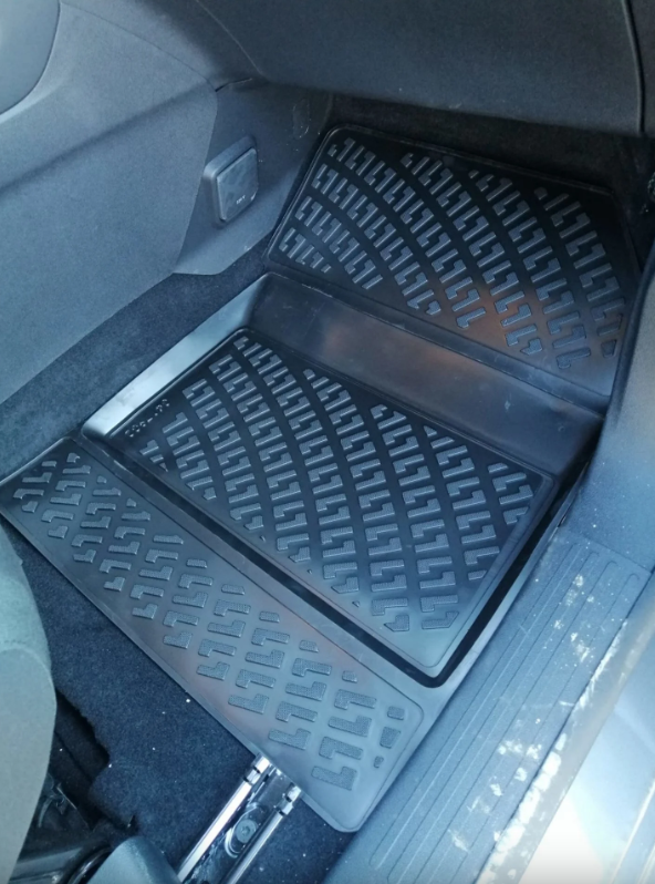 Non-skid Inset Mat Berlingo/Combo/Rifter/Proace City 18- 4tk