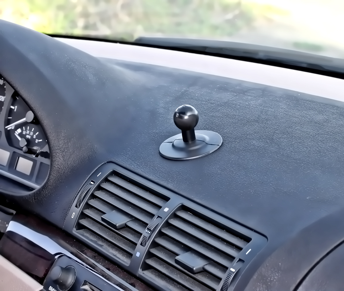 Mobile phone/PDA holder 