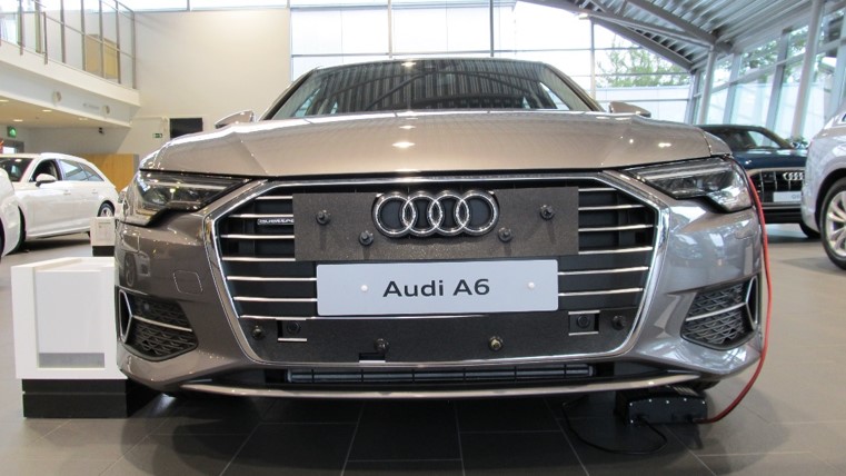 Trim/Protective Strip, radiator grille Audi A6 2019-