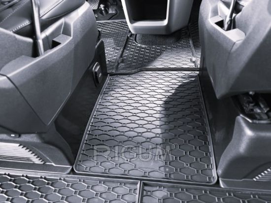 Non-skid Inset Mat Ford Custom (Tourneo/Transit) 2-kohta+tunnel 23-