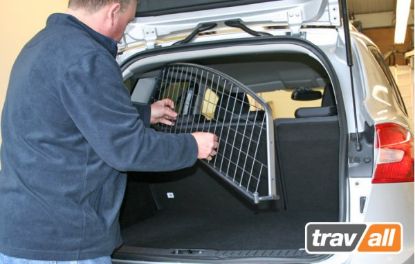 Barrier Mesh, boot-/cargo area FORD KUGA (2008-2013)