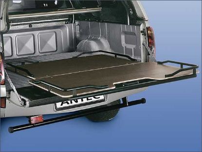 Grille, rotating beacon VW Amarok 10- (ka 16-)