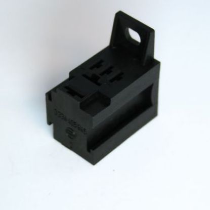 Relay Socket