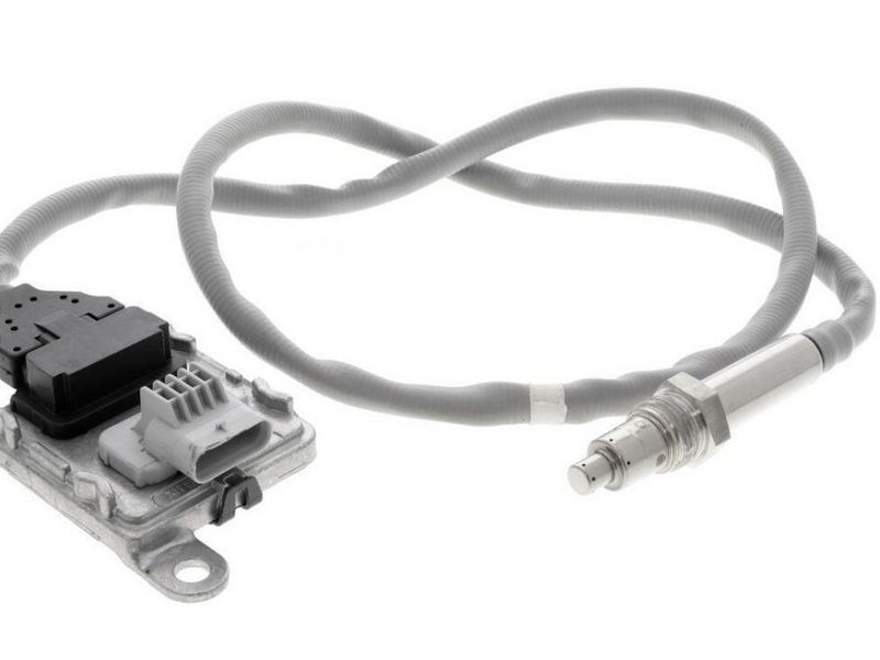 NOX Sensor, urea injection RENAULT - 22 79 085 39R
